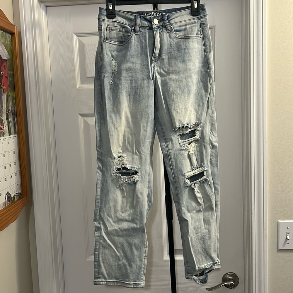 Resfeber skinny boyfriend jeans. Size 4